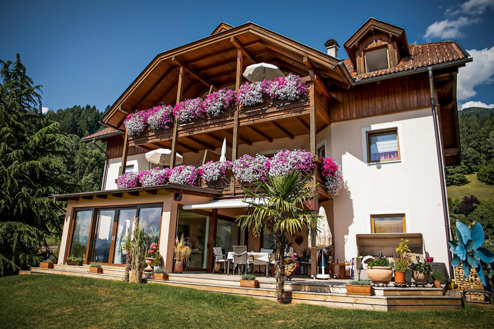 Ferienwohnungen Fischerhaus - Direkt Am See Мильстат Экстерьер фото